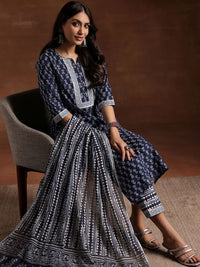 Libas Floral Printed Notch Neck Pure Cotton Straight Kurta with Trousers & Dupatta