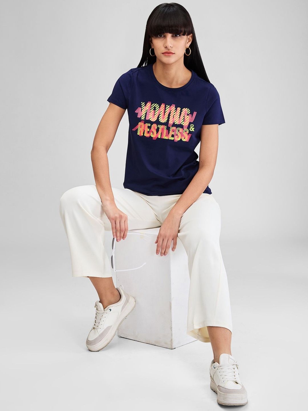 SPYKAR Women Typography Applique T-shirt