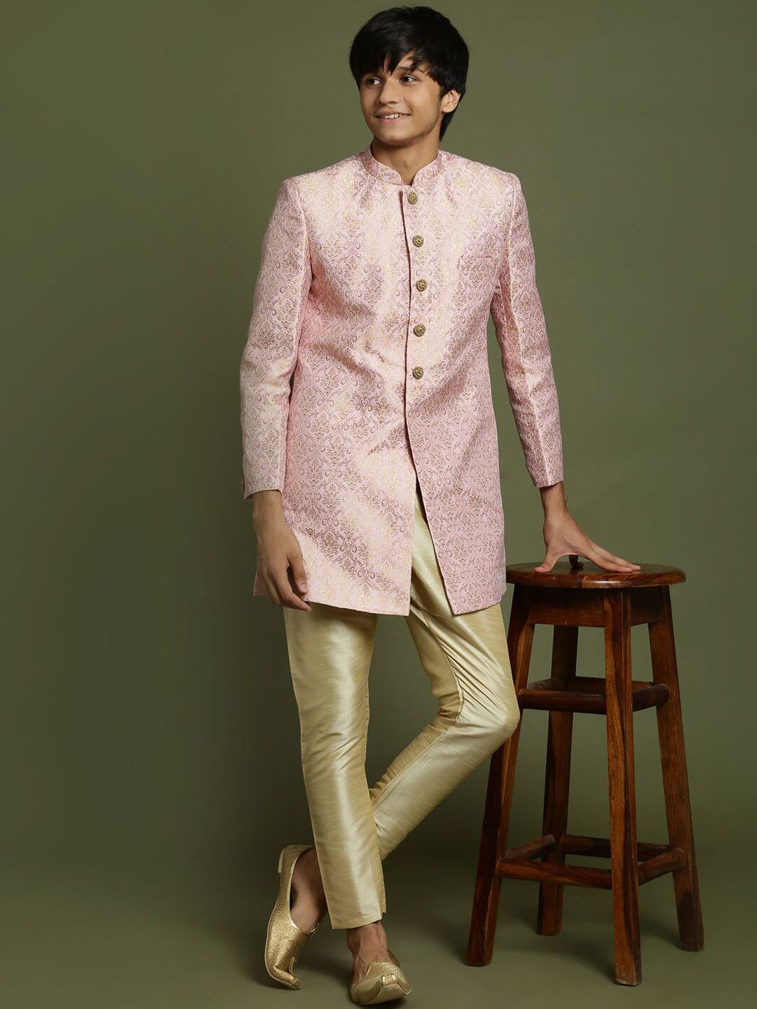 VASTRAMAY Boys Woven Design Brocade Sherwani Set