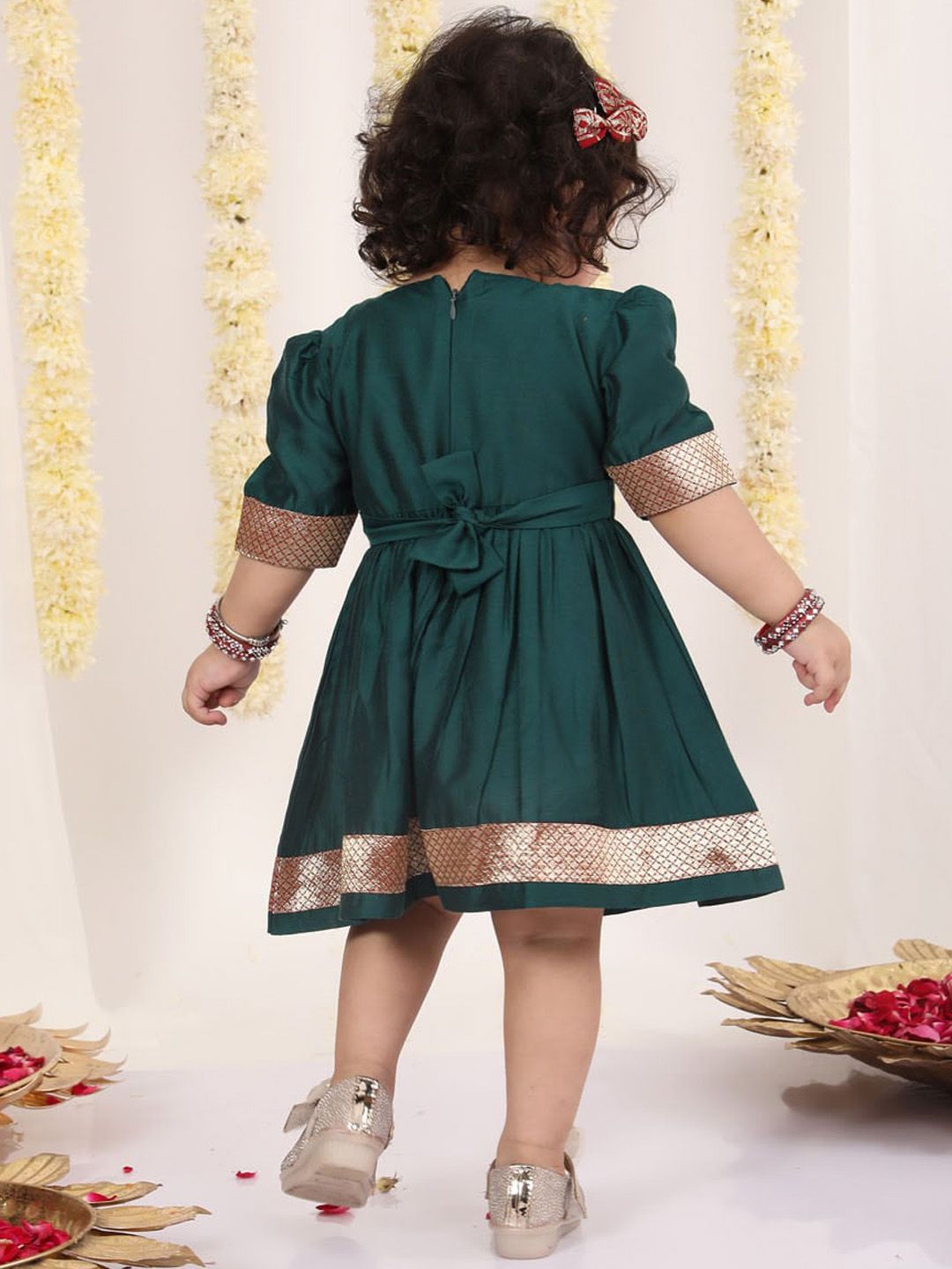 VASTRAMAY Infant Girls Self Design Bow Fit & Flare Ethnic Dress