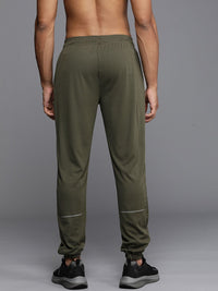 HRX by Hrithik Roshan Men Solid Mid-Rise Rapid-Dry Training Joggers