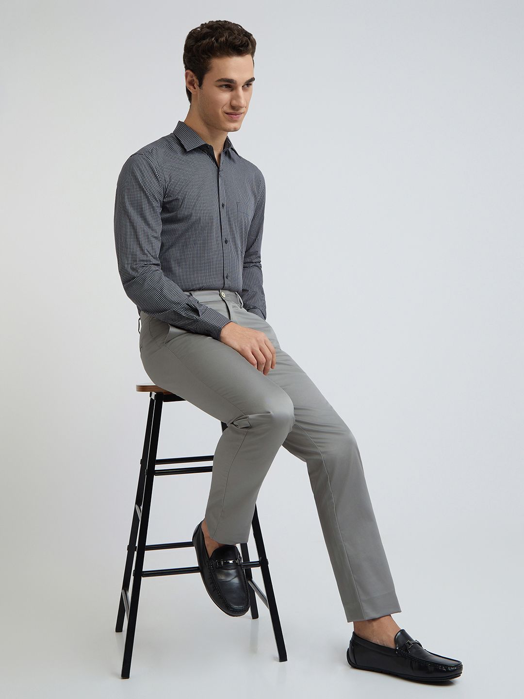 Park Avenue Pure Cotton Slim Fit Micro Checked Formal Shirt