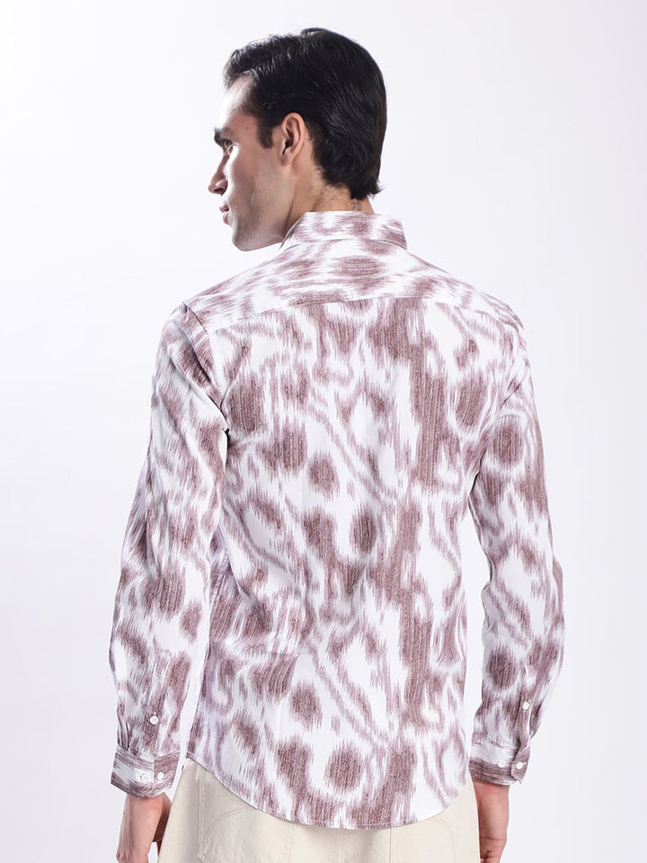 Bene Kleed Men Abstract Printed Spread Collar Slim Fit Printed Casual Shirt