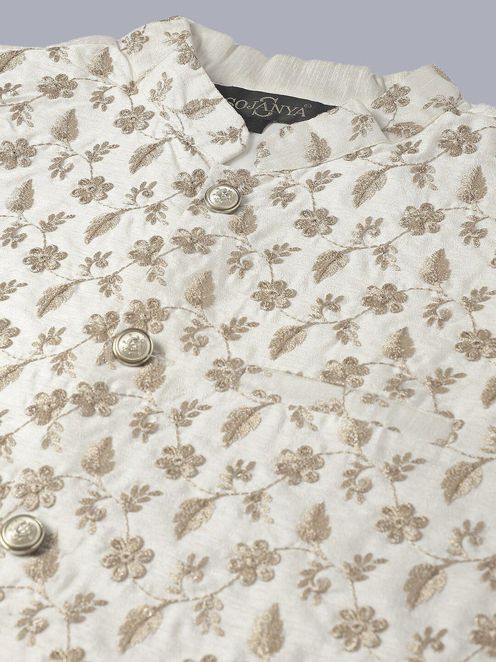 SOJANYA Embroidered Mandarin Collar Kurta with Pyjamas & Nahru Jacket