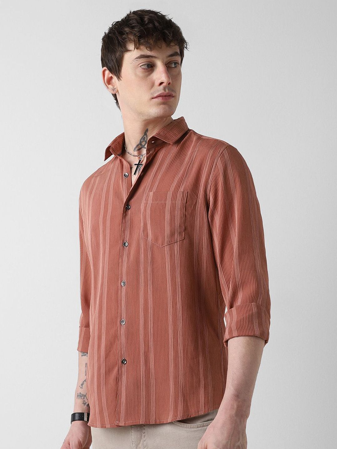 VASTRADO Men Classic Spread Collar Multi Striped Slim Fit Casual Shirt