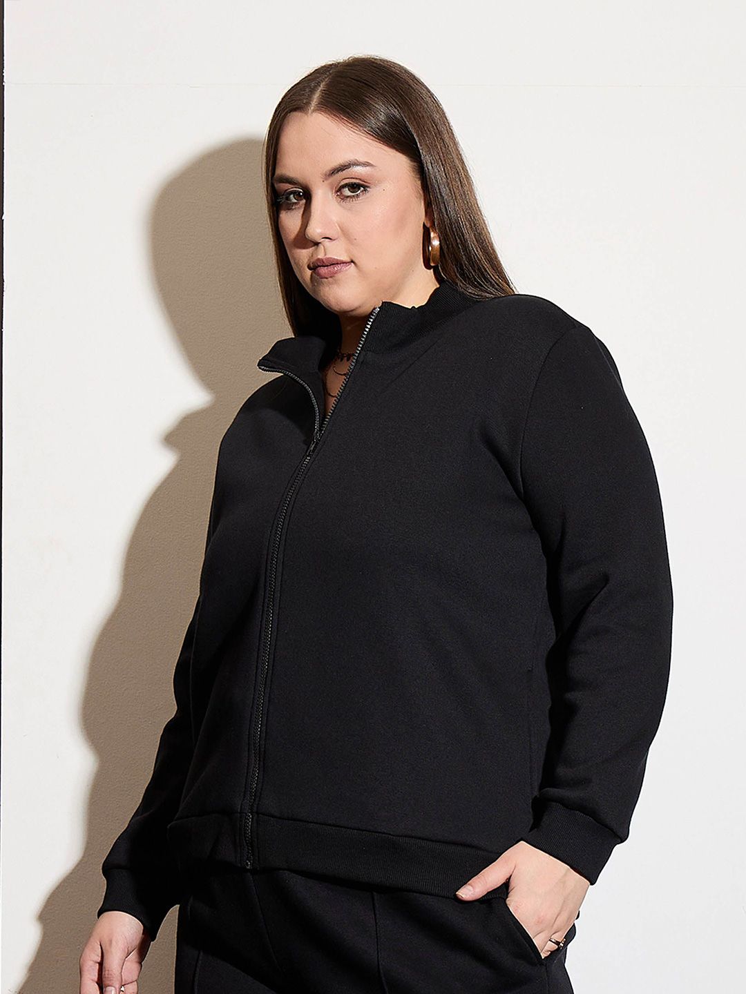 SASSAFRAS Curve Women Plus Size Front-Open Sweatshirt