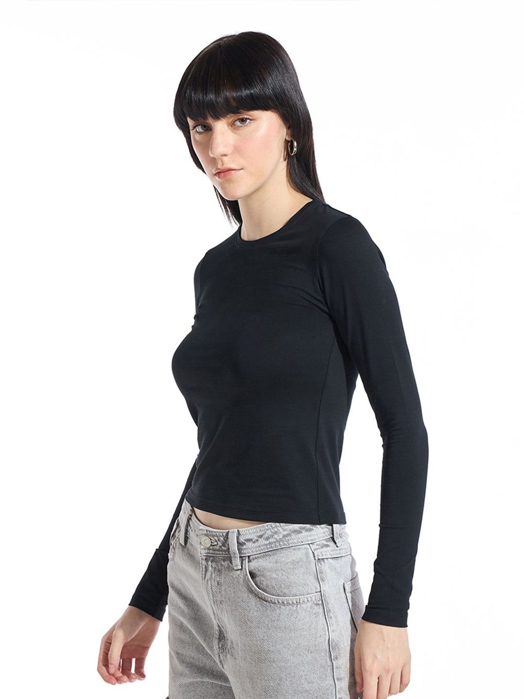 Bewakoof Women Round Neck Slim Fit Top