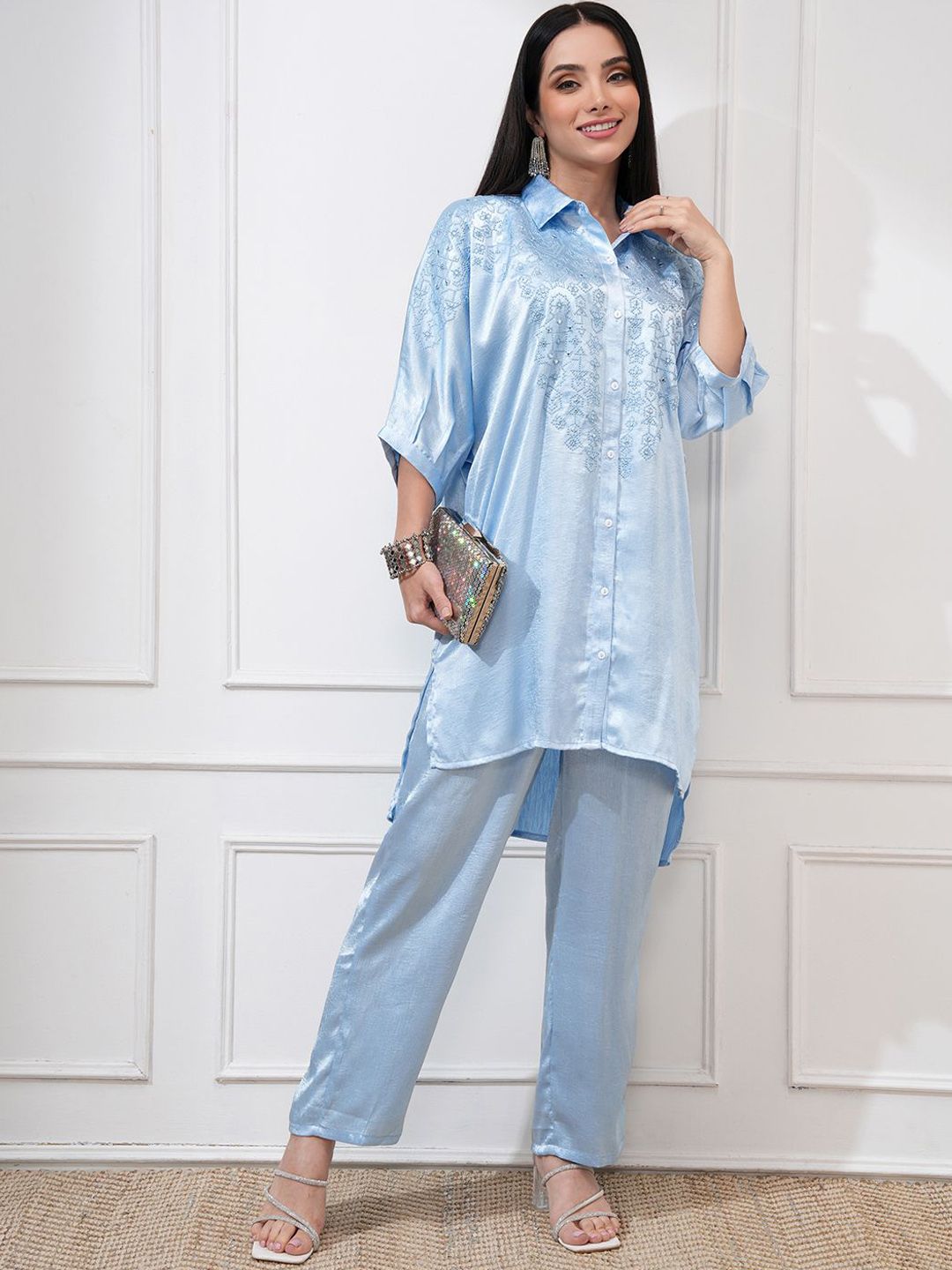 Vishudh Women Embroidered Tunic With Regular Pants Co-Ord Set