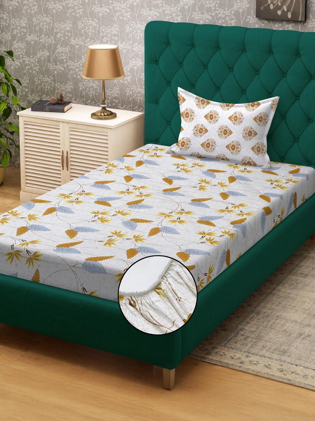 KLOTTHE Cream Floral Cotton Single Bedsheets