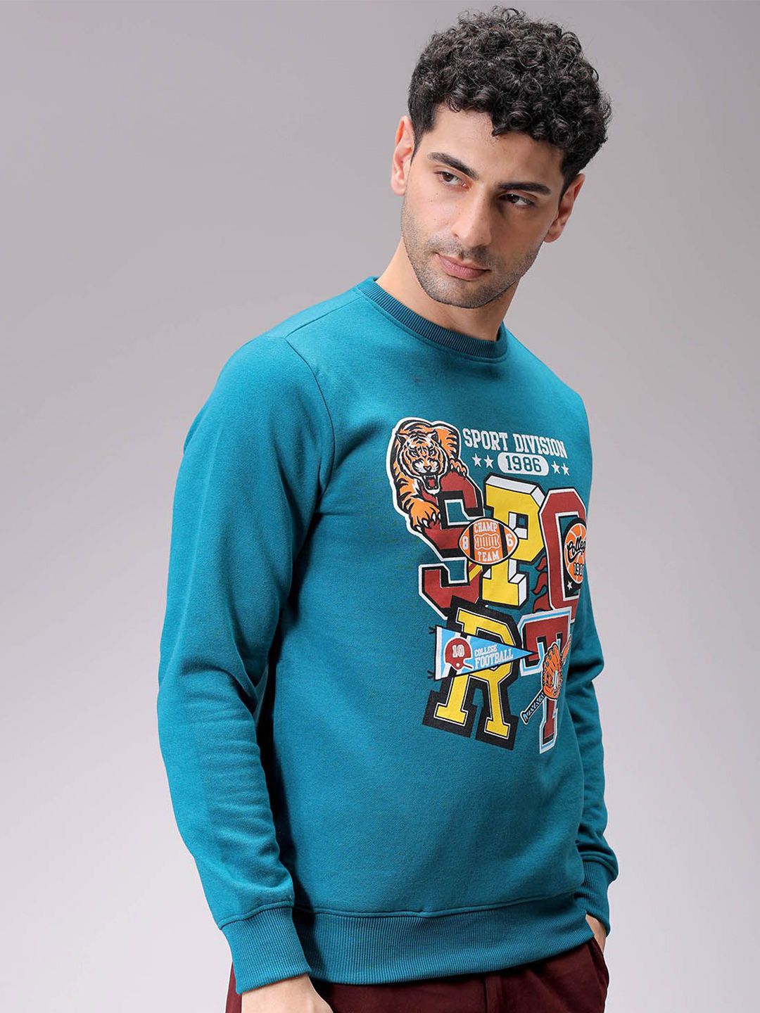 The Indian Garage Co Men Printed Pullover Sweatshirt