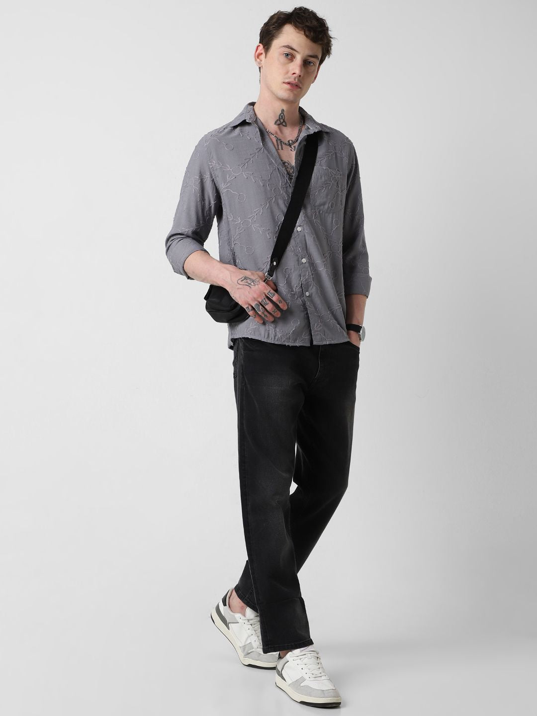 VASTRADO Men Classic Spread Collar Textured Solid Cotton Slim Fit Casual Shirt
