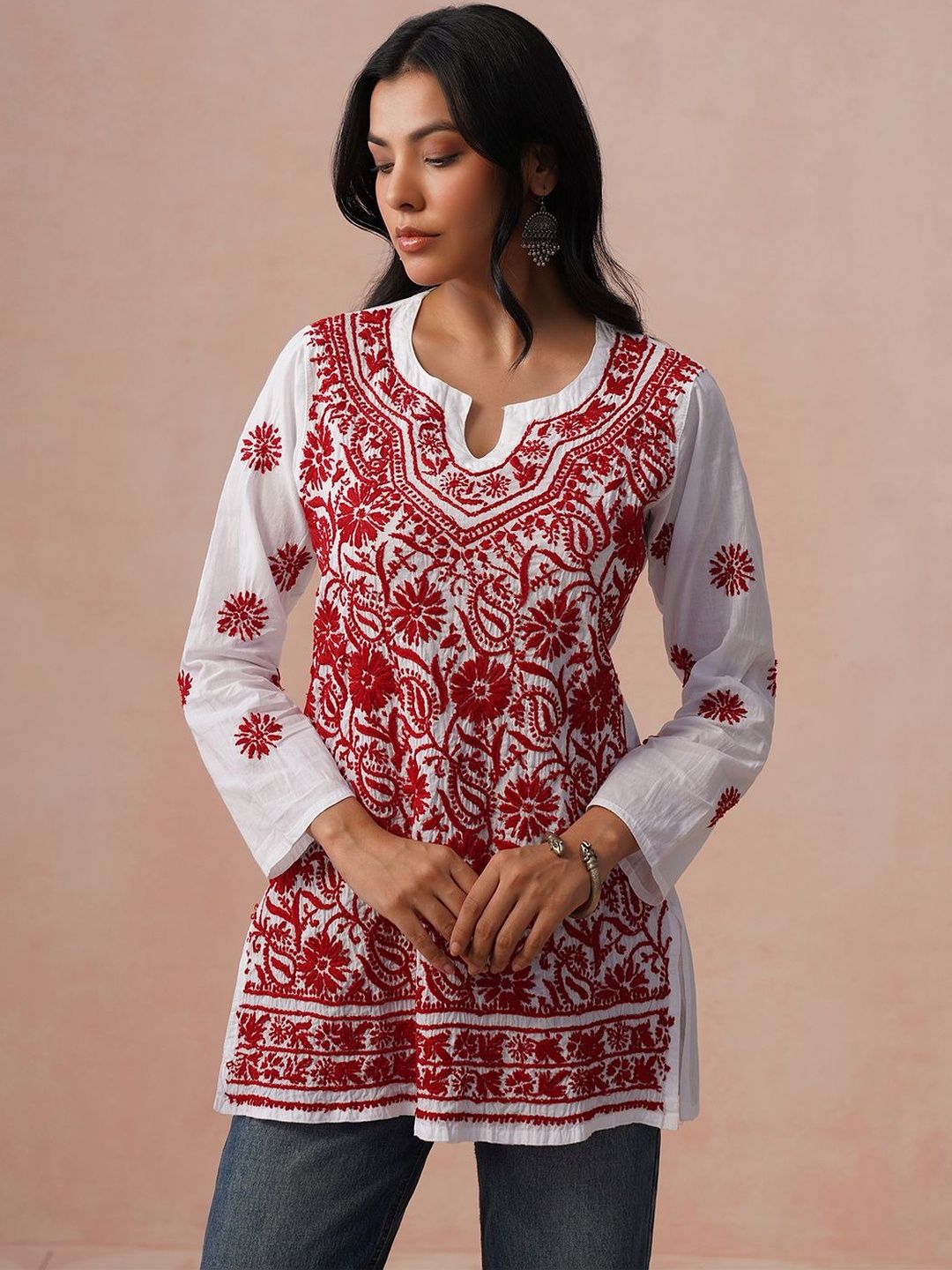House of Chikankari Floral Embroidered Cotton Chikankari Kurta