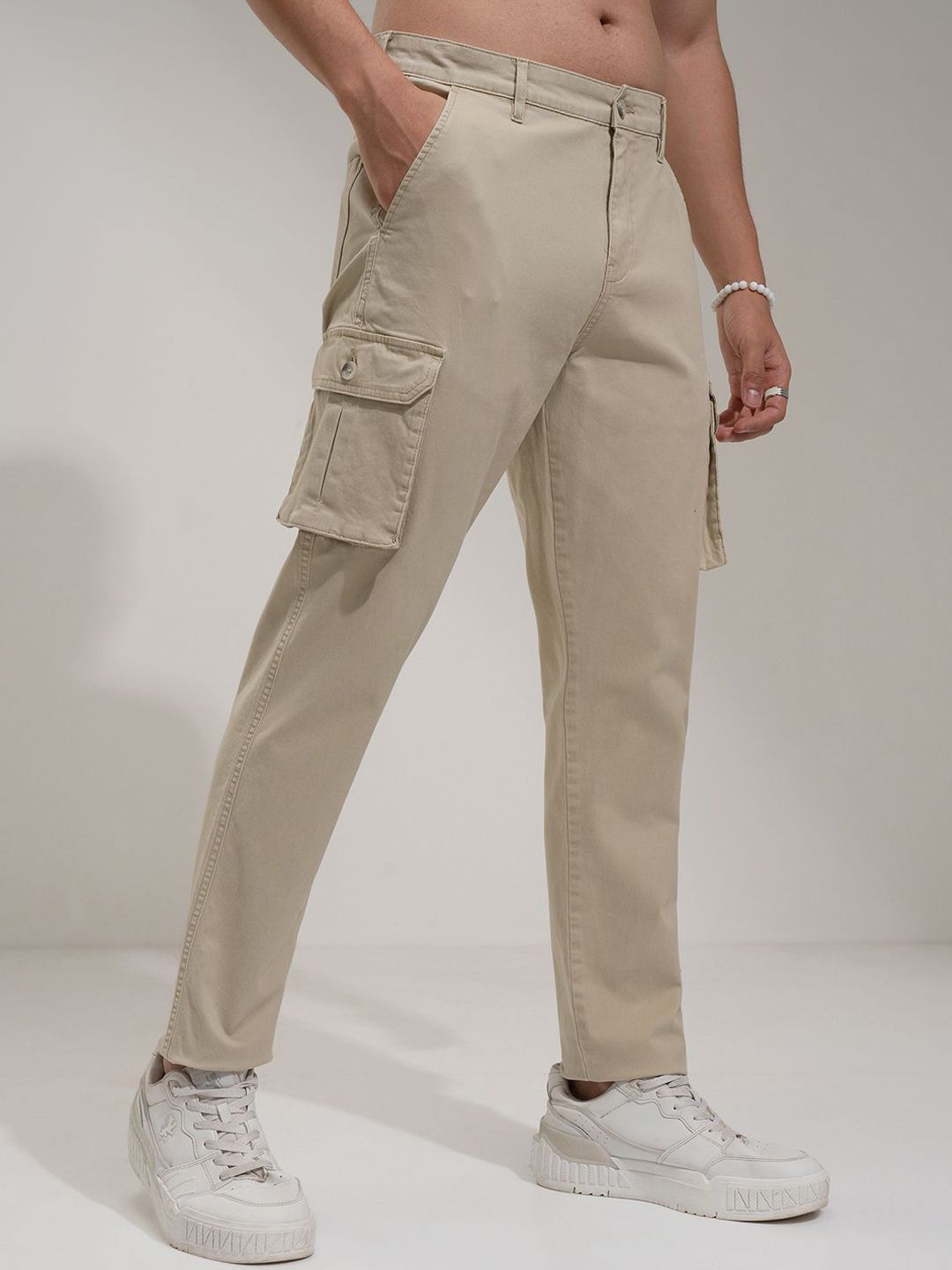 HIGHLANDER Men Comfort Regular Fit Cotton Cargos Trousers