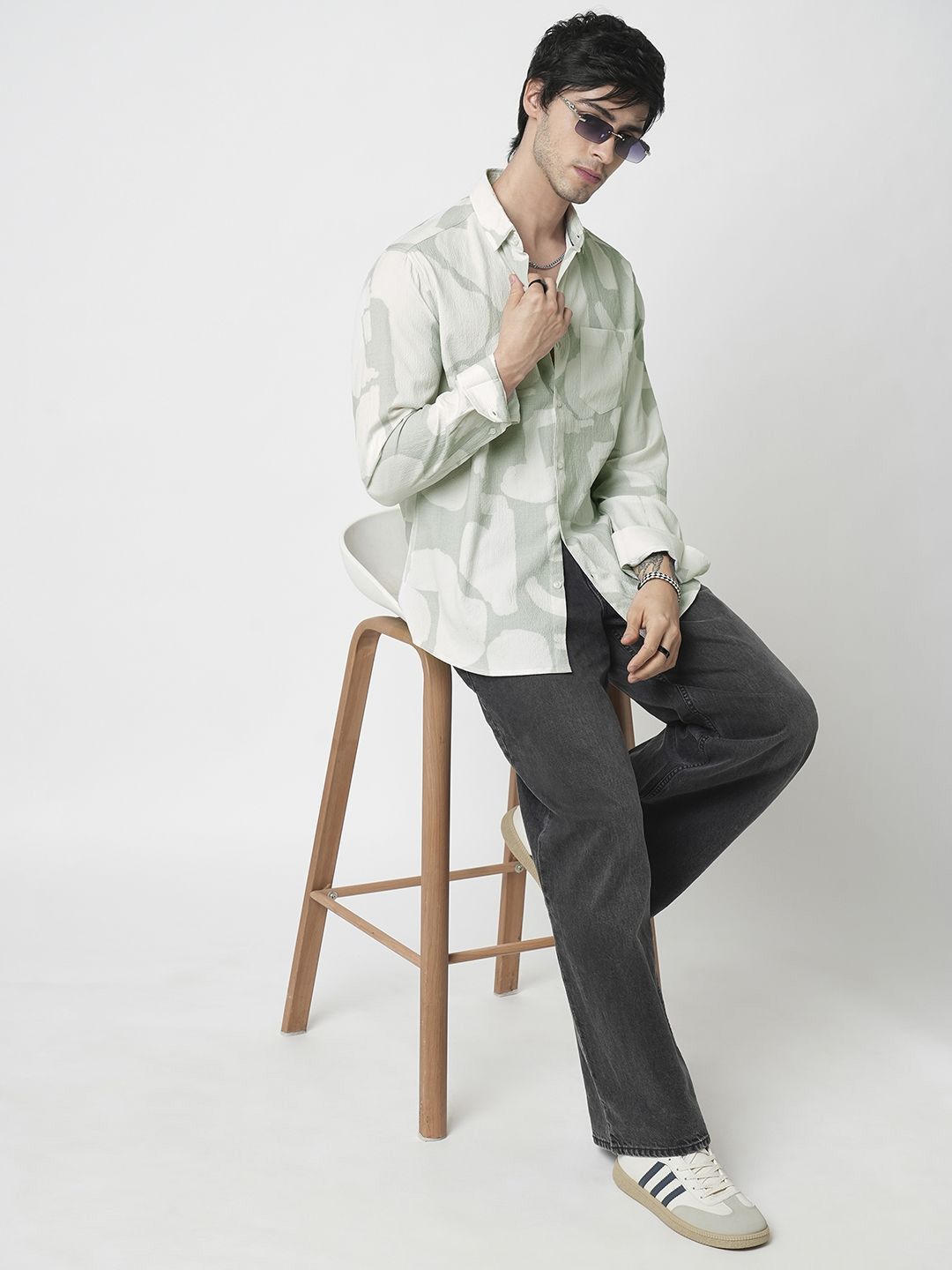 VASTRADO Men Classic Spread Collar Abstract Printed Slim Fit Casual Shirt