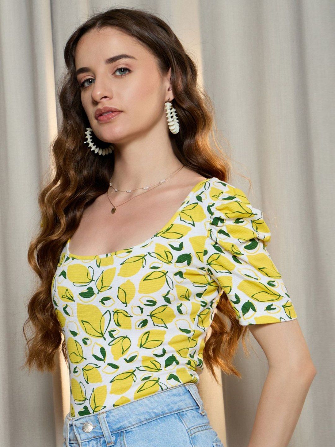 Berrylush Women Floral Printed Extended Sleeves Pockets T-shirt