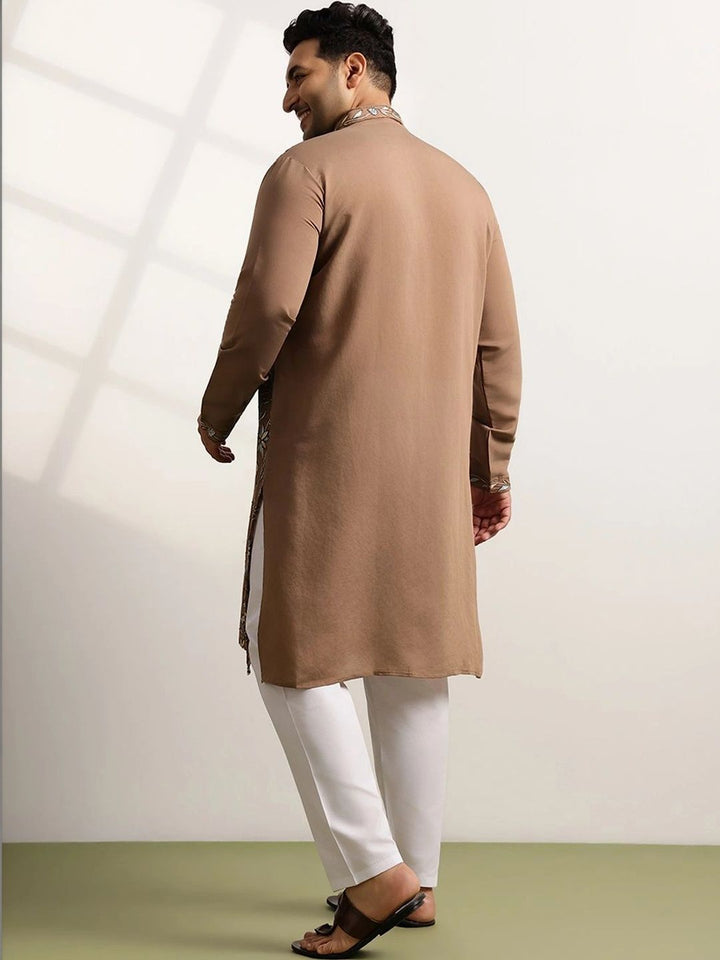 SOJANYA PLUS Men Floral Embroidered Regular Thread Work Kurta with Pyjamas