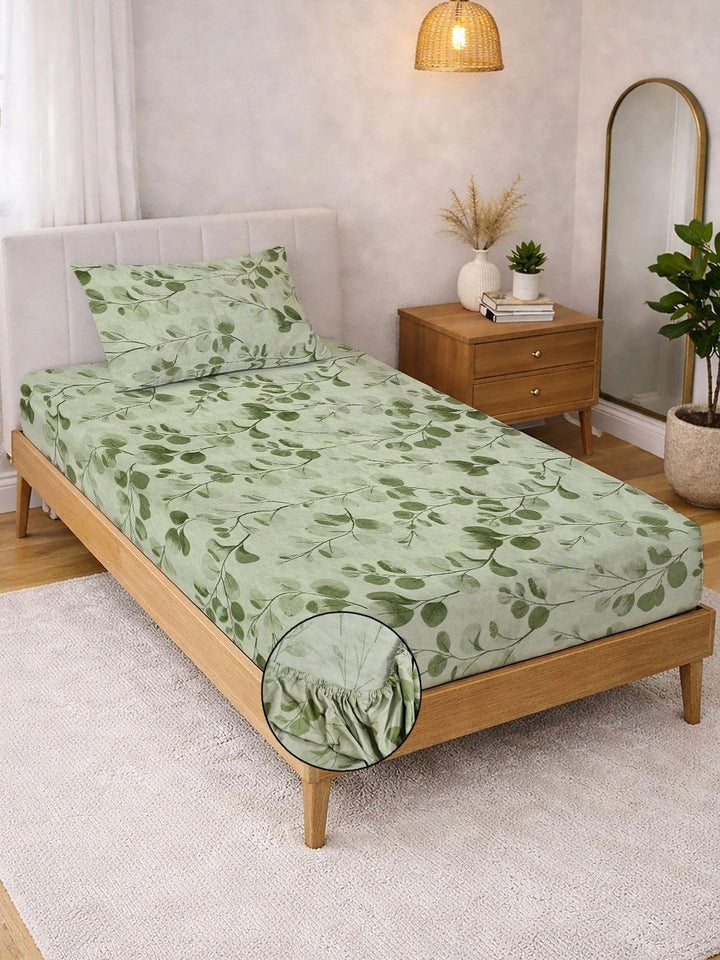 KLOTTHE Green Floral 300 TC Cadar Bujang dengan 1 Sarung Bantal