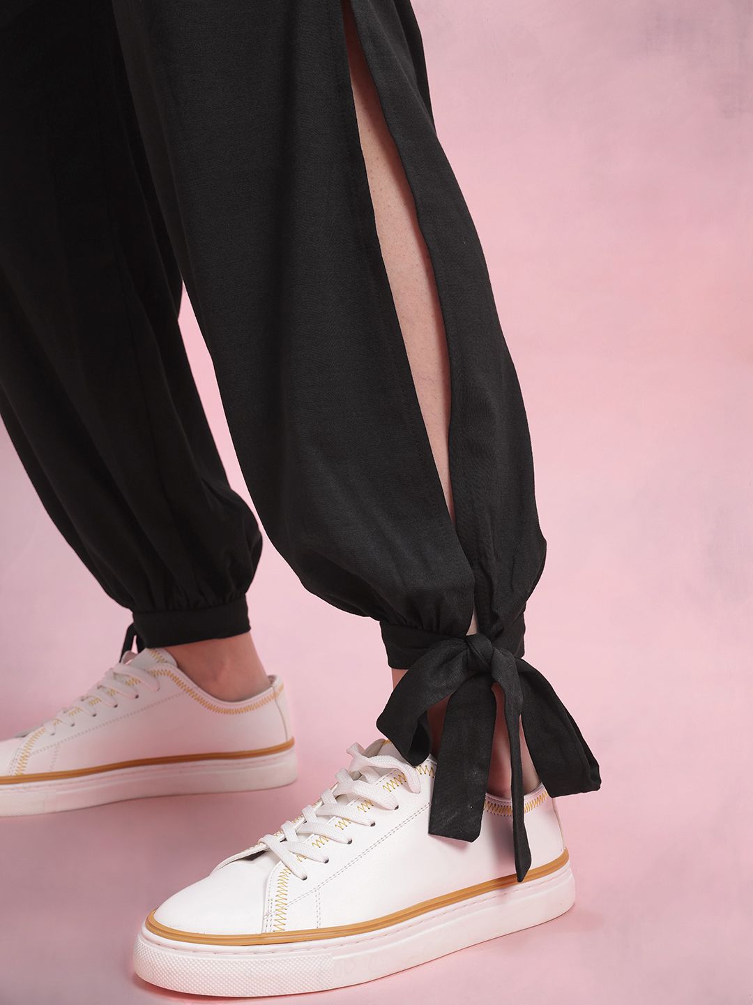 DressBerry Tie-Ups & Cut-Out Detail Shoulder Straps Basic Jumpsuit