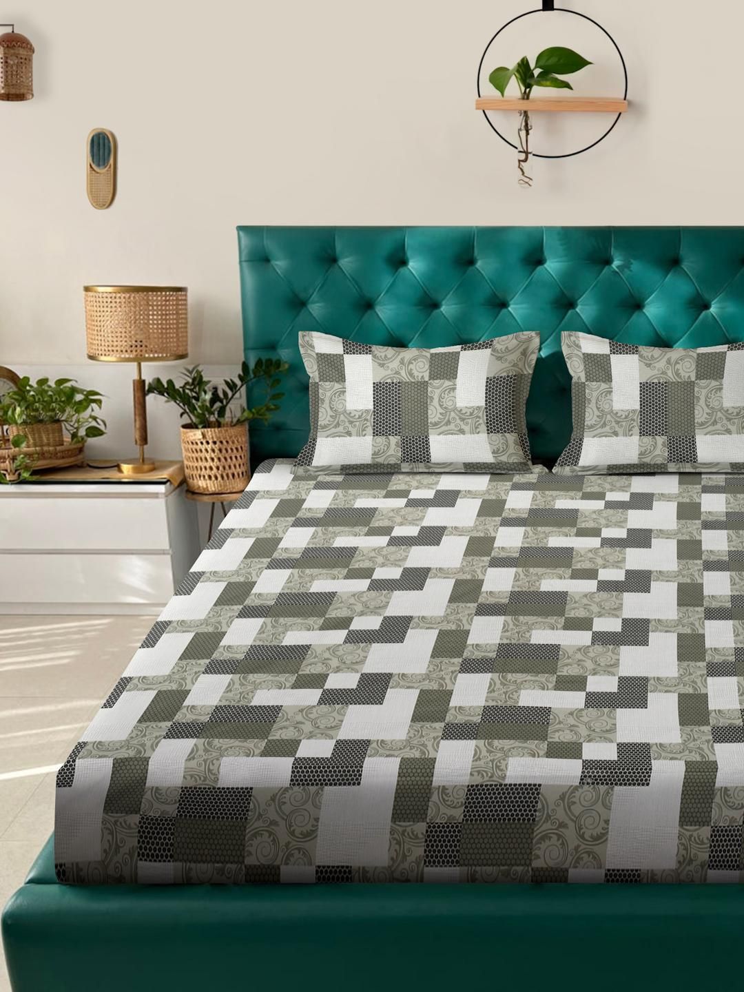 KLOTTHE Olive Green & White Geometric 400 TC King Bedsheet with 2 Pillow Covers