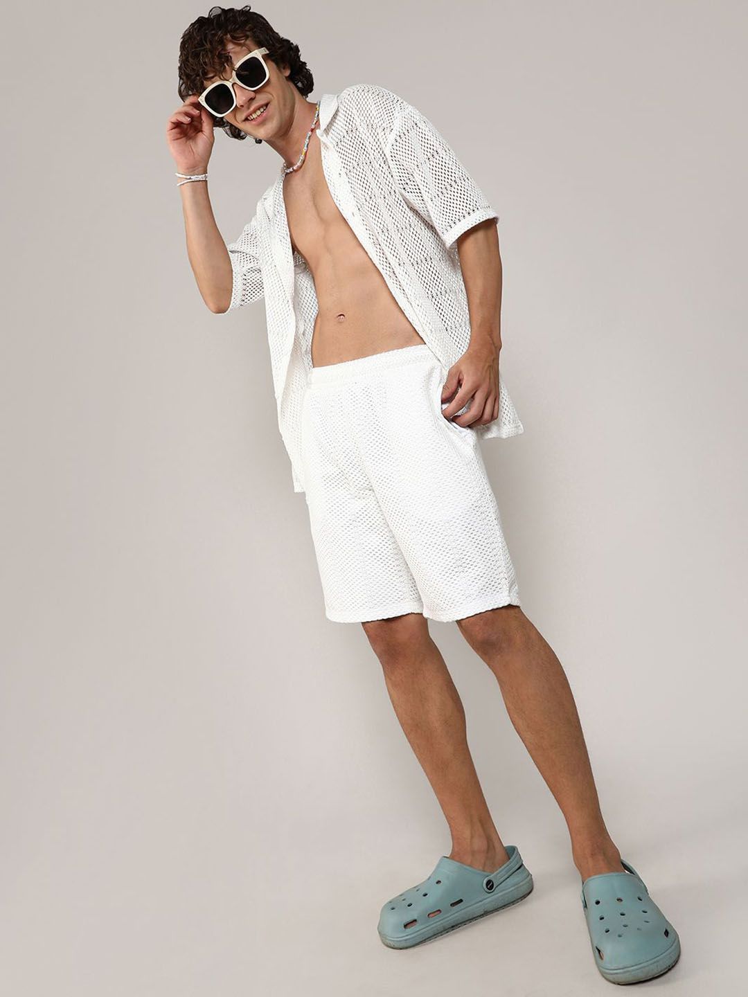 Campus Sutra Oversized Cotton Shirt & Shorts Co-Ords