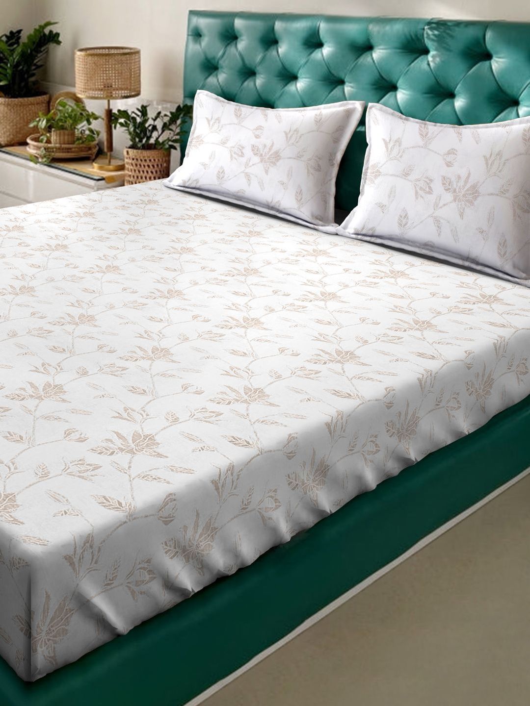 KLOTTHE White Floral Fitted 400 TC Pure Cotton Super King Bedsheet With 2 Pillow Cover