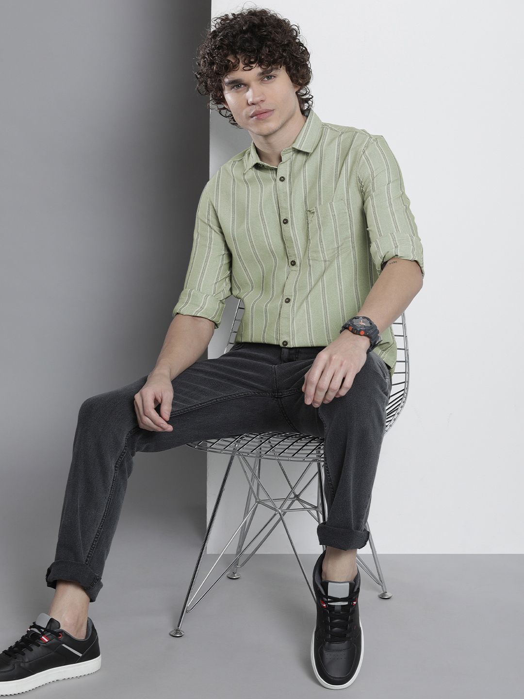 The Indian Garage Co Men Striped Casual Shirt