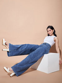 SASSAFRAS BASICS Women Straight Fit High-Rise Clean Look Heavy Fade Jeans