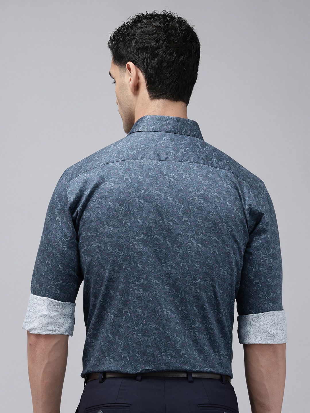 Park Avenue Slim Fit Opaque Ethnic Motifs Printed Pure Cotton Formal Shirt