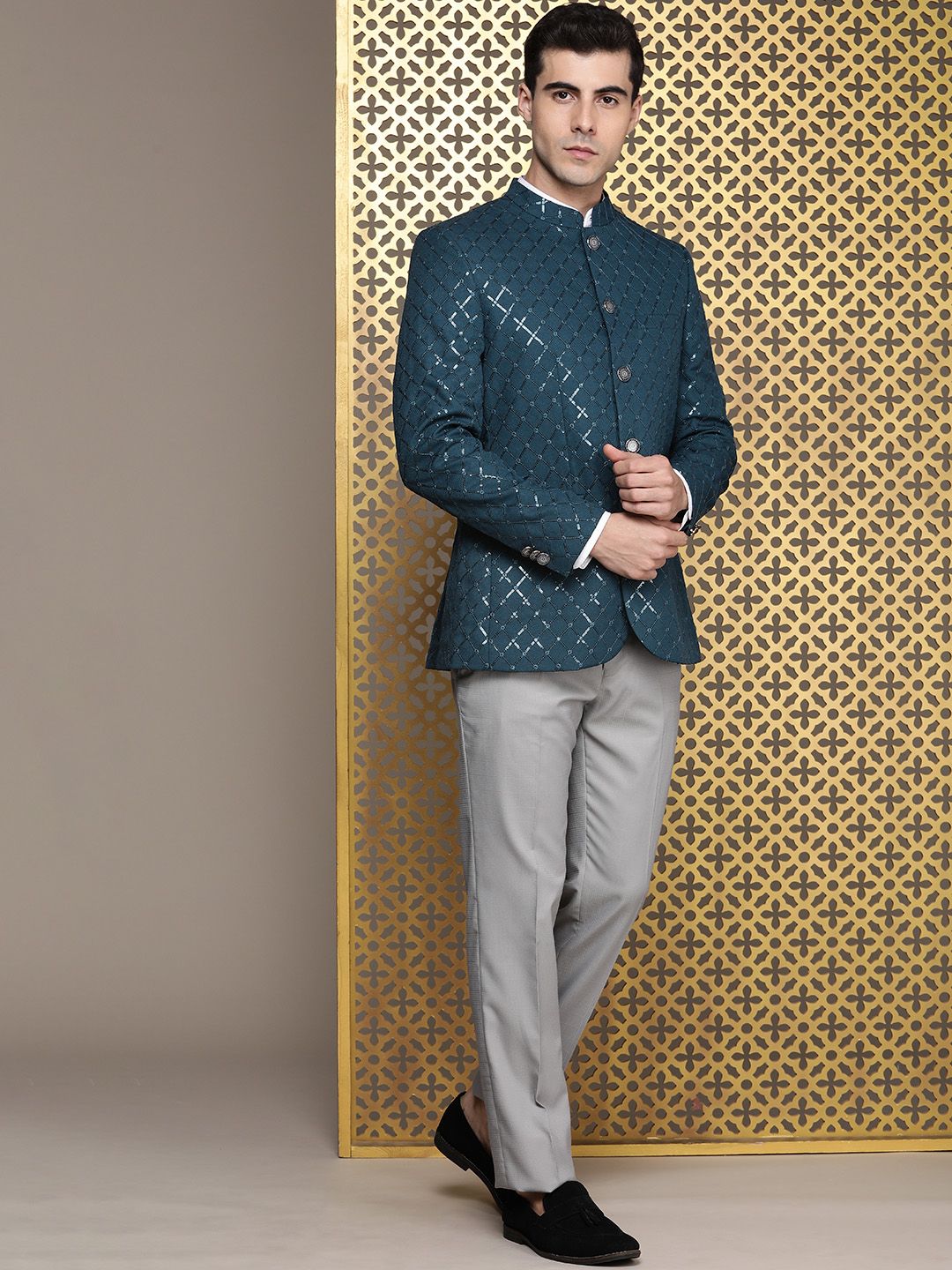 House of Pataudi Jashn Mandarin Collar Textured Sequinned Bandhgala Blazer