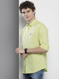 The Indian Garage Co Men Green Solid Casual Shirt