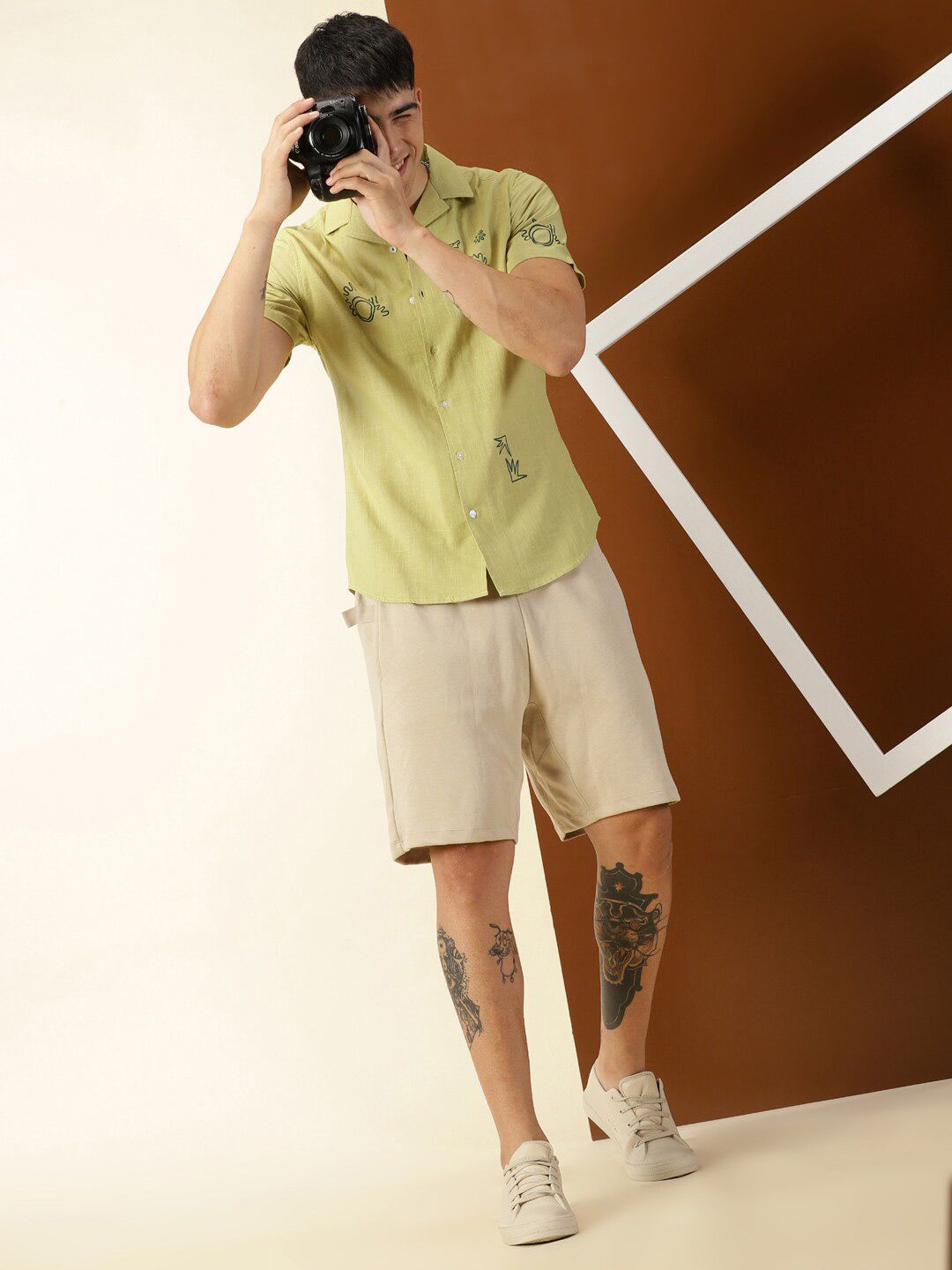 Thomas Scott Premium Fit Abstract Printed Pure Cotton Casual Shirt