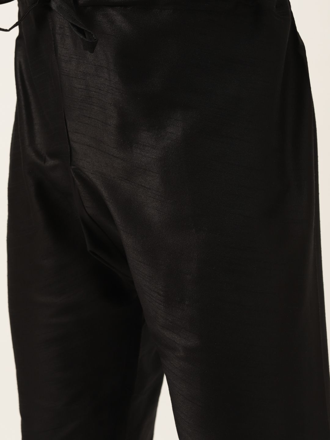 SOJANYA Men Black & White Solid Kurta Set With Jacket