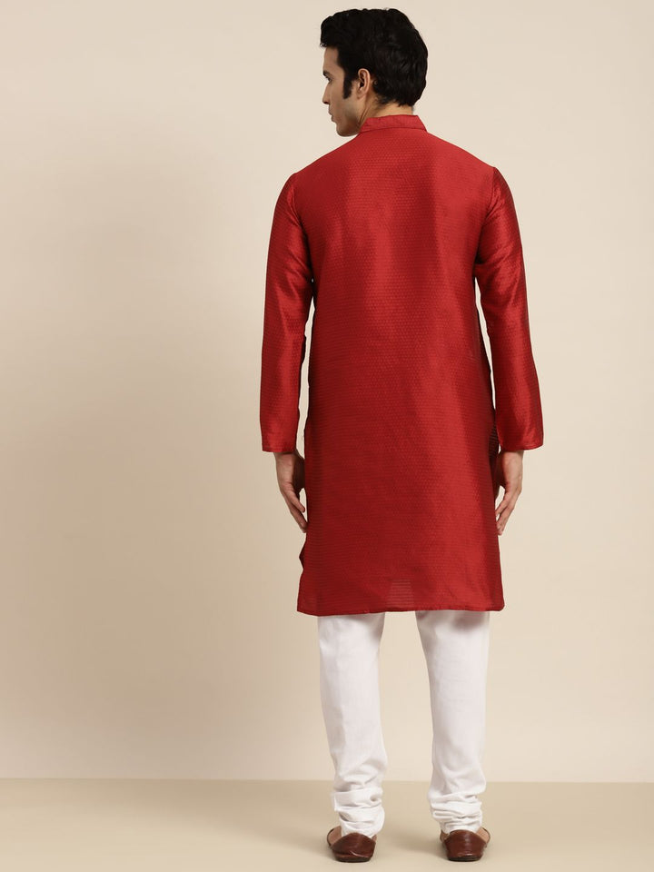 Anug by SOJANYA Men Maroon Kurta