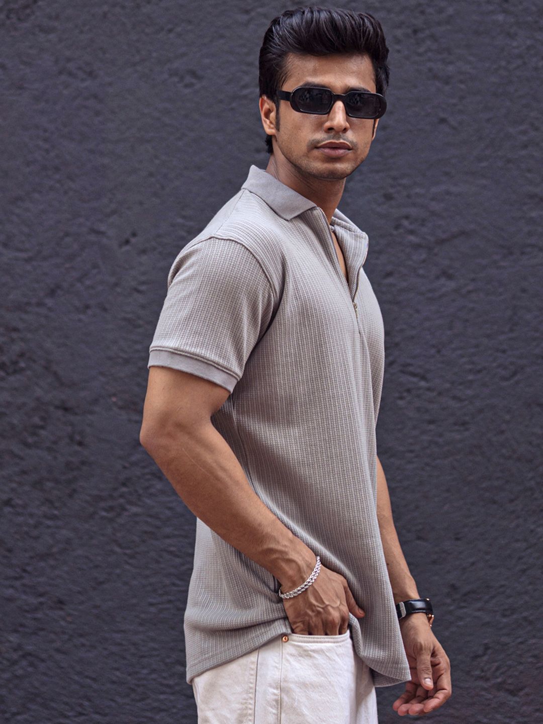 Powerlook Men Self Design Zip Closure T-shirt