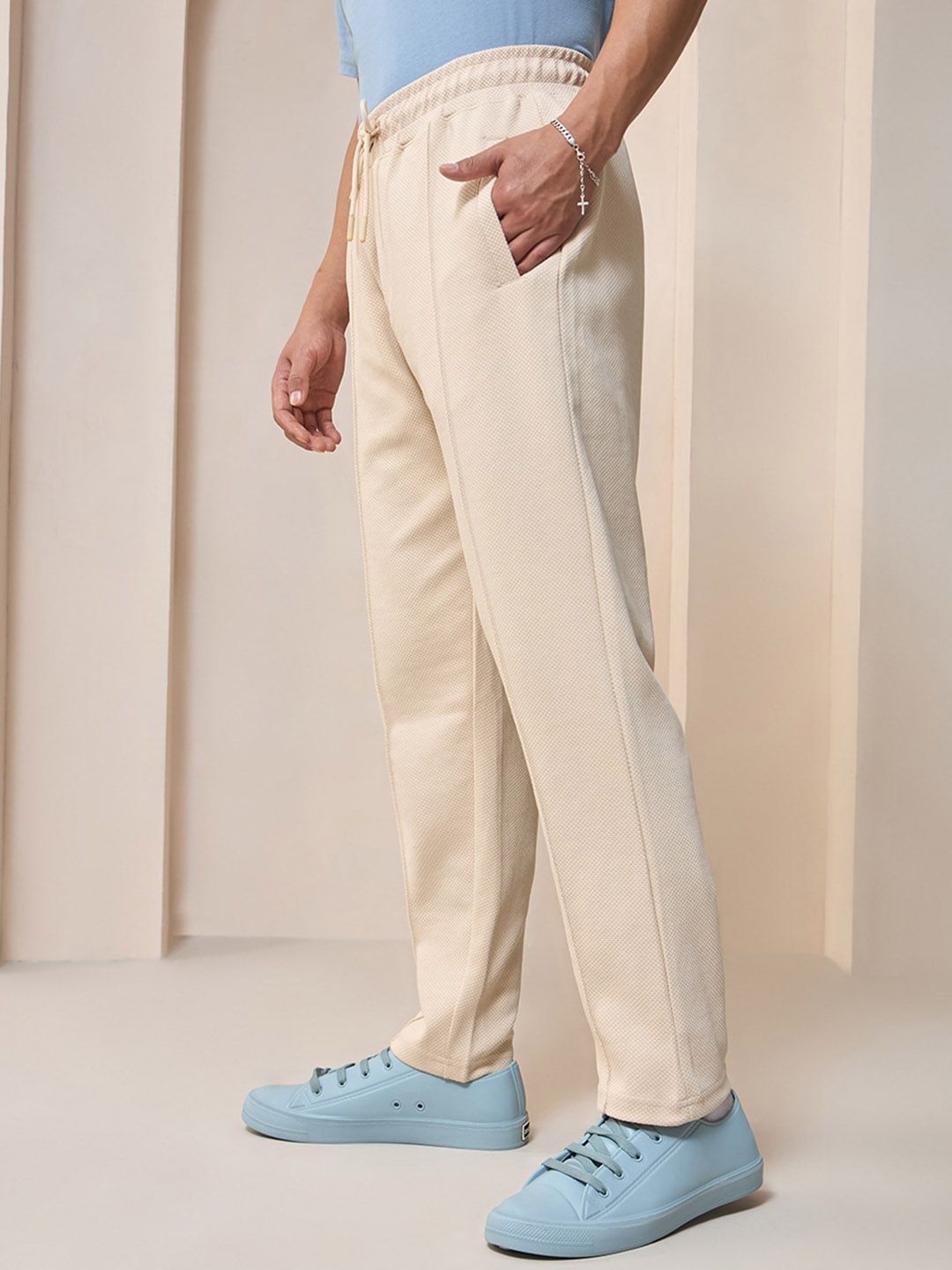 Bewakoof Men Track Pants
