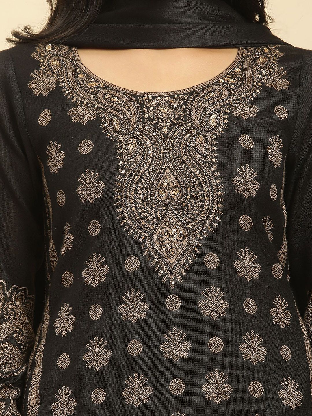 W Black Floral Woven Design Regular Sequinned Straight Kurta With Trouser With Dupatta