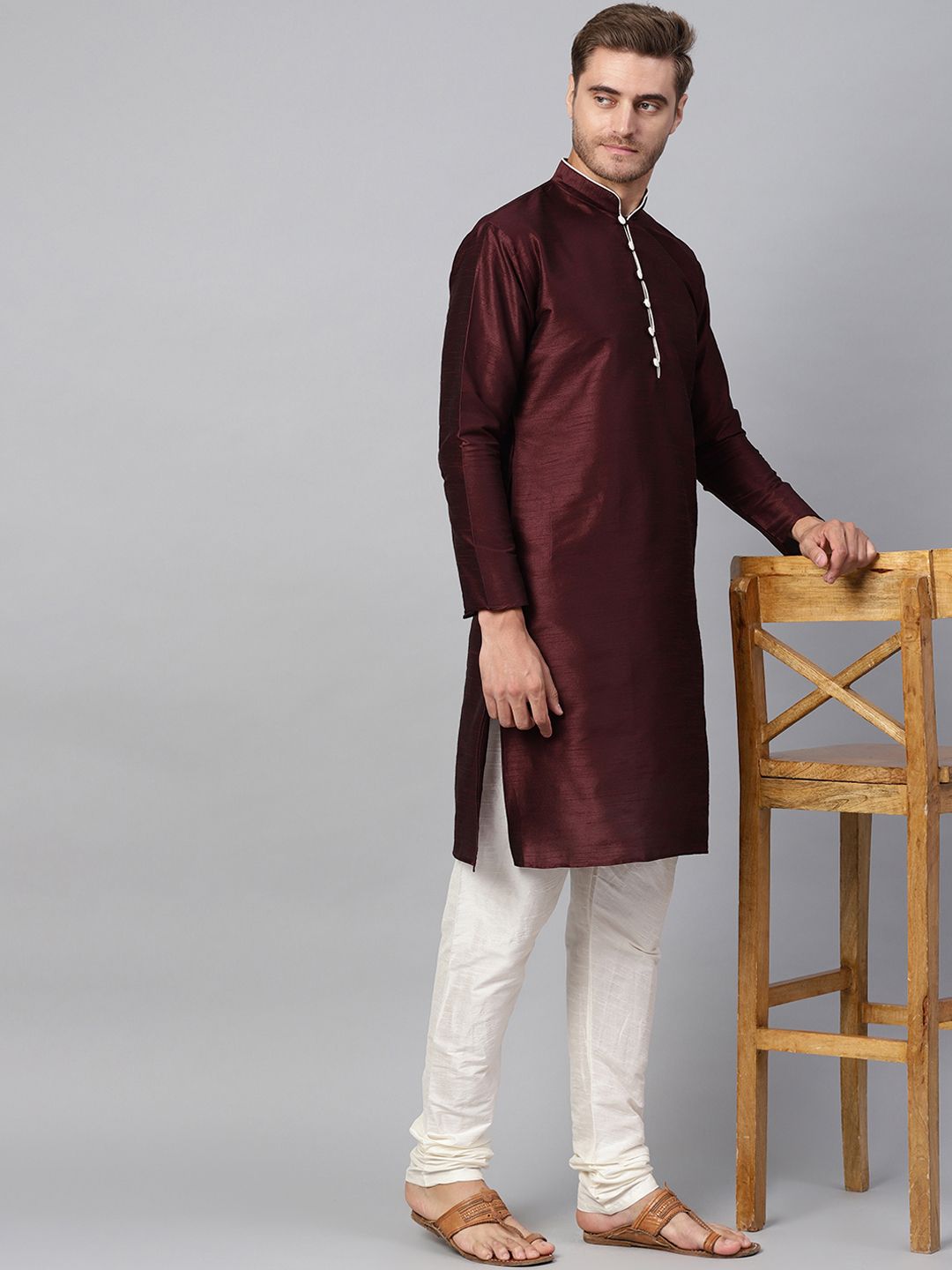 SOJANYA Men Burgundy Solid Straight Kurta