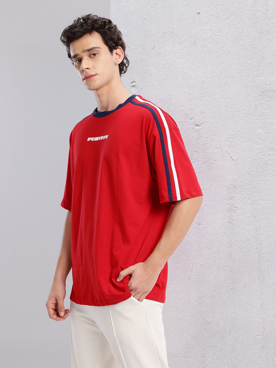 HRX by Hrithik Roshan Stripe Detail Relaxed Lifestyle T-shirt