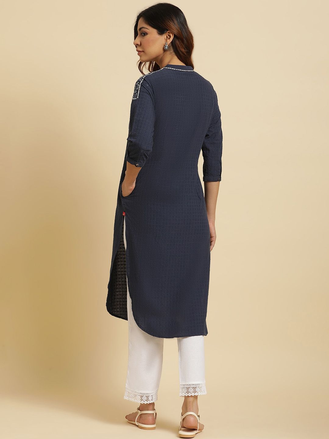 W Floral Embroidered Mandarin Collar Cotton Regular Kurta