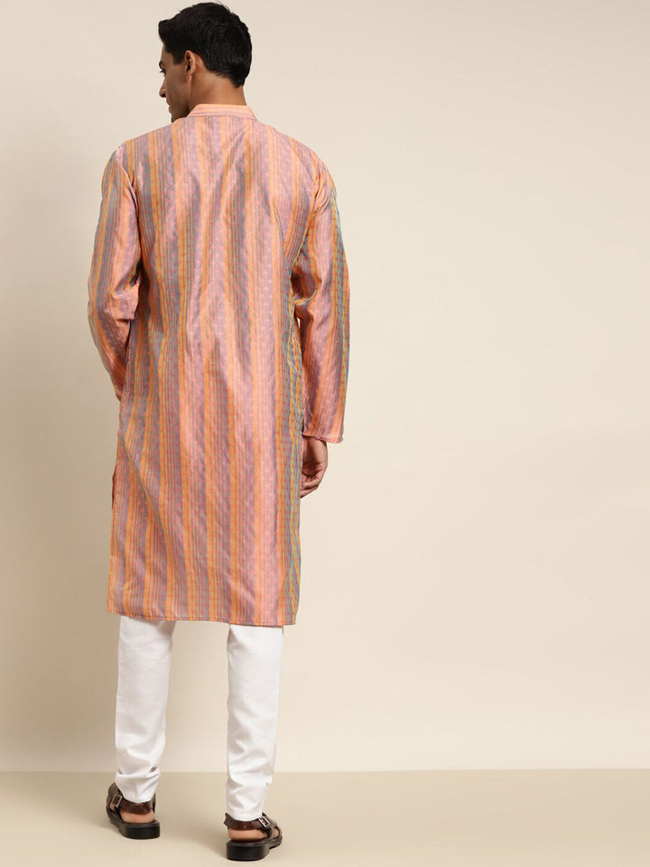 SOJANYA Men Peach-Coloured Thread Work Kurta