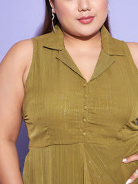 SASSAFRAS Curve Green Plus Size Cuban Collar Sleeveless Maxi Dress