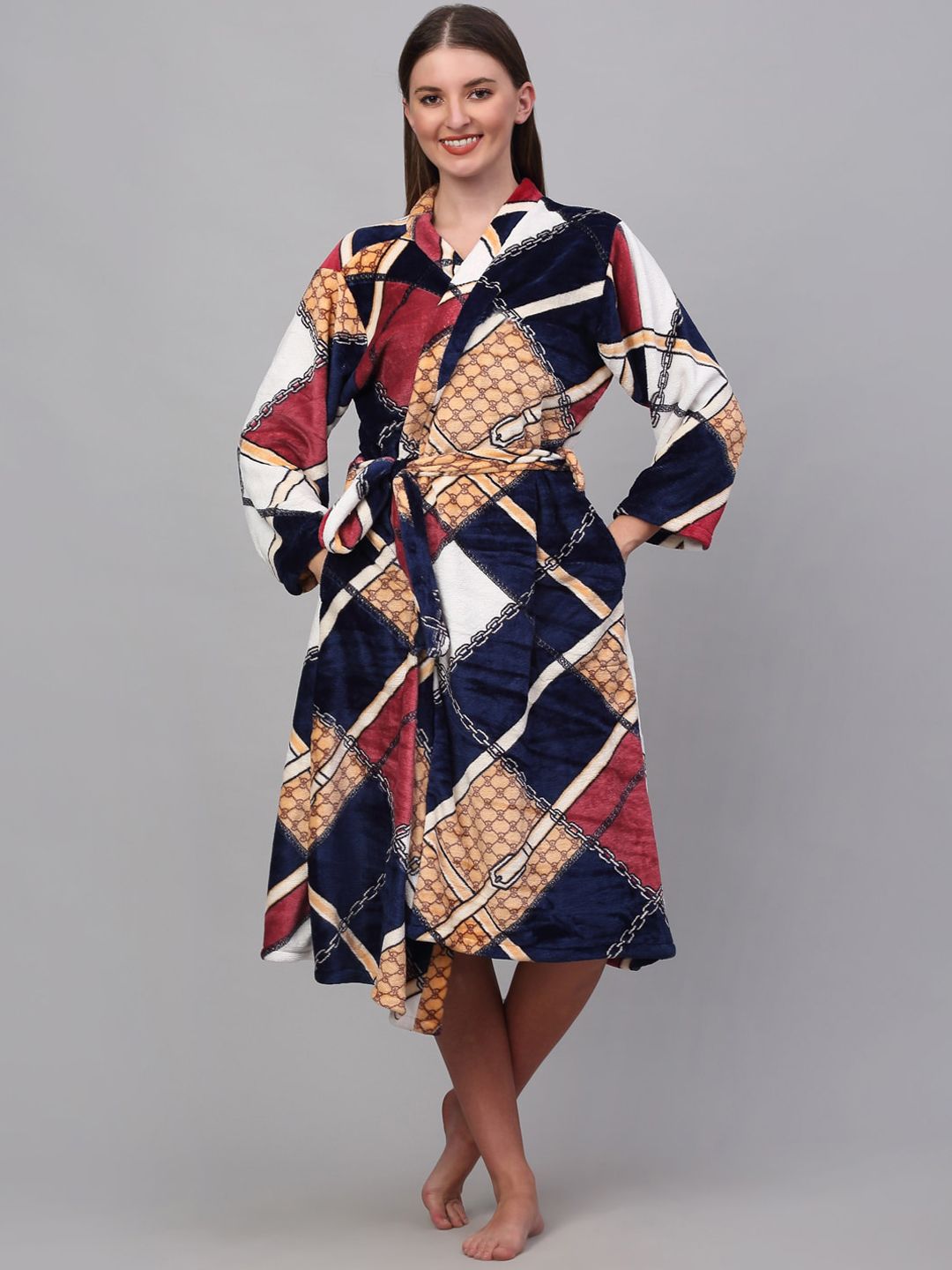 KLOTTHE Printed Woolen Bath Robe With Belt