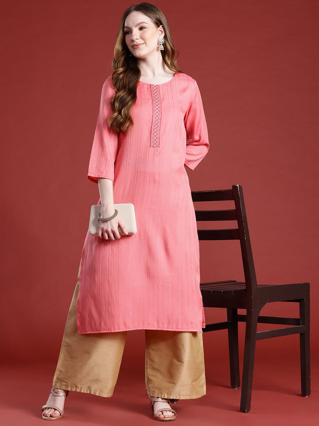Anouk Geometric Yoke Design Thread Work Kurta