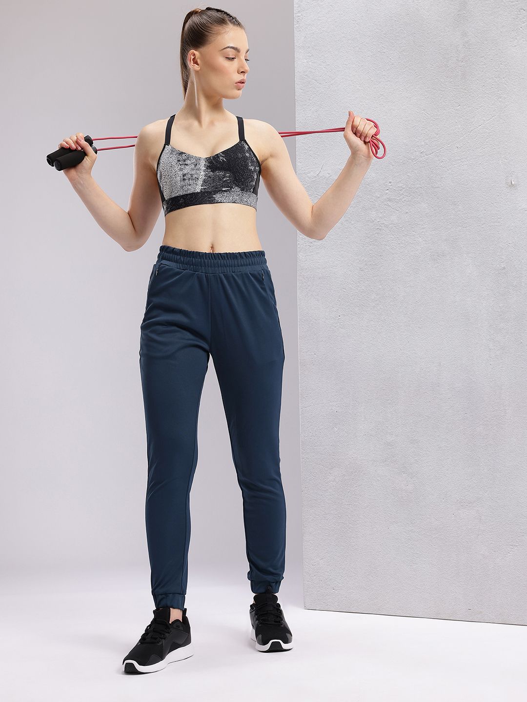 HRX by Hrithik Roshan Women Side Print Training Joggers