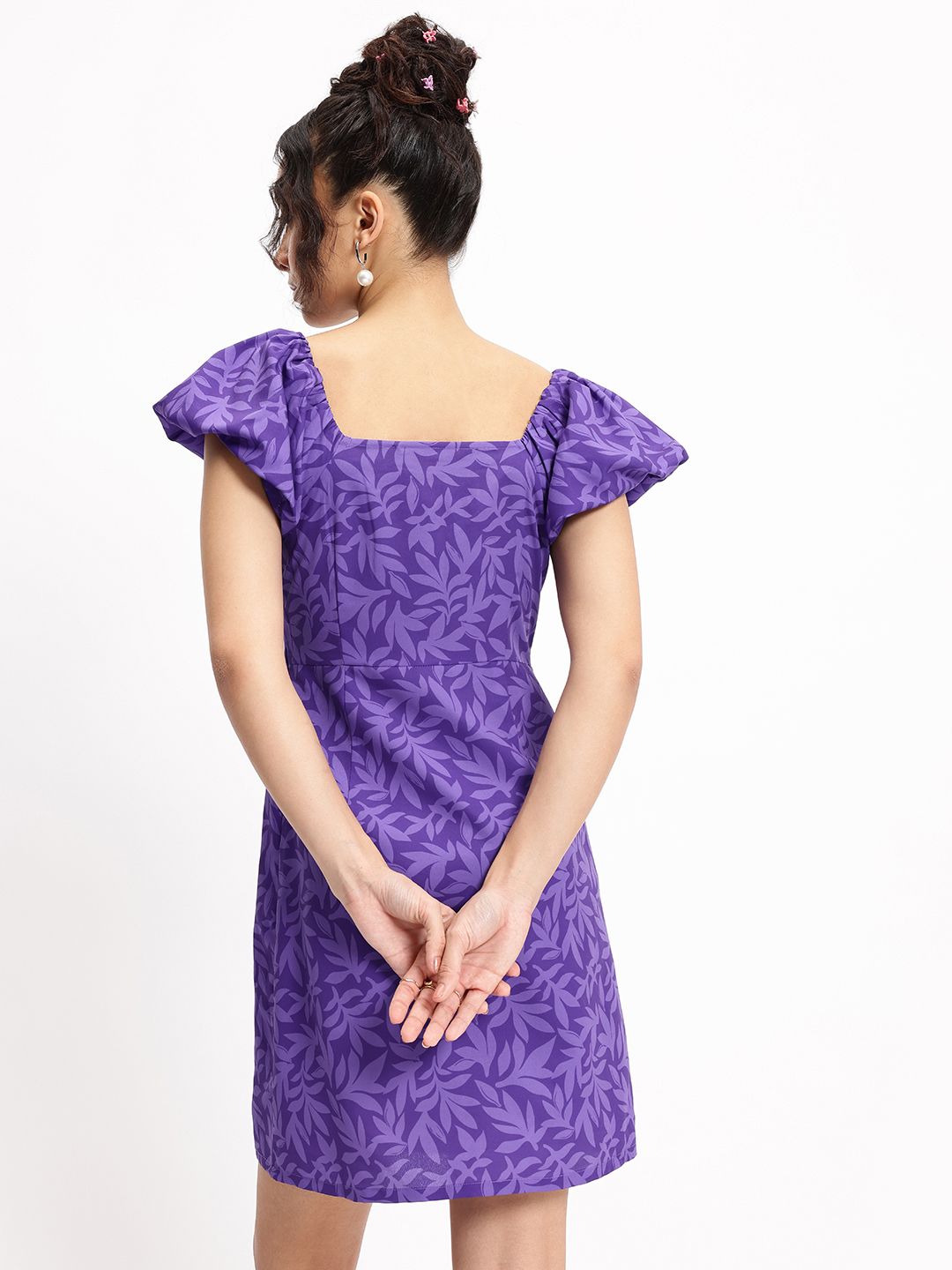 DressBerry Flowy & Flirty Leaf Empire Mini Dress