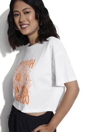 DressBerry Floral Printed Boxy Crop T-shirt