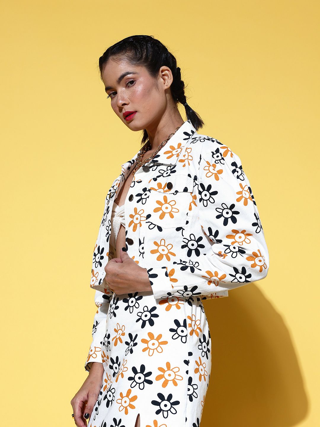 SASSAFRAS Women Alluring White Floral Kidult Kitsch Jacket