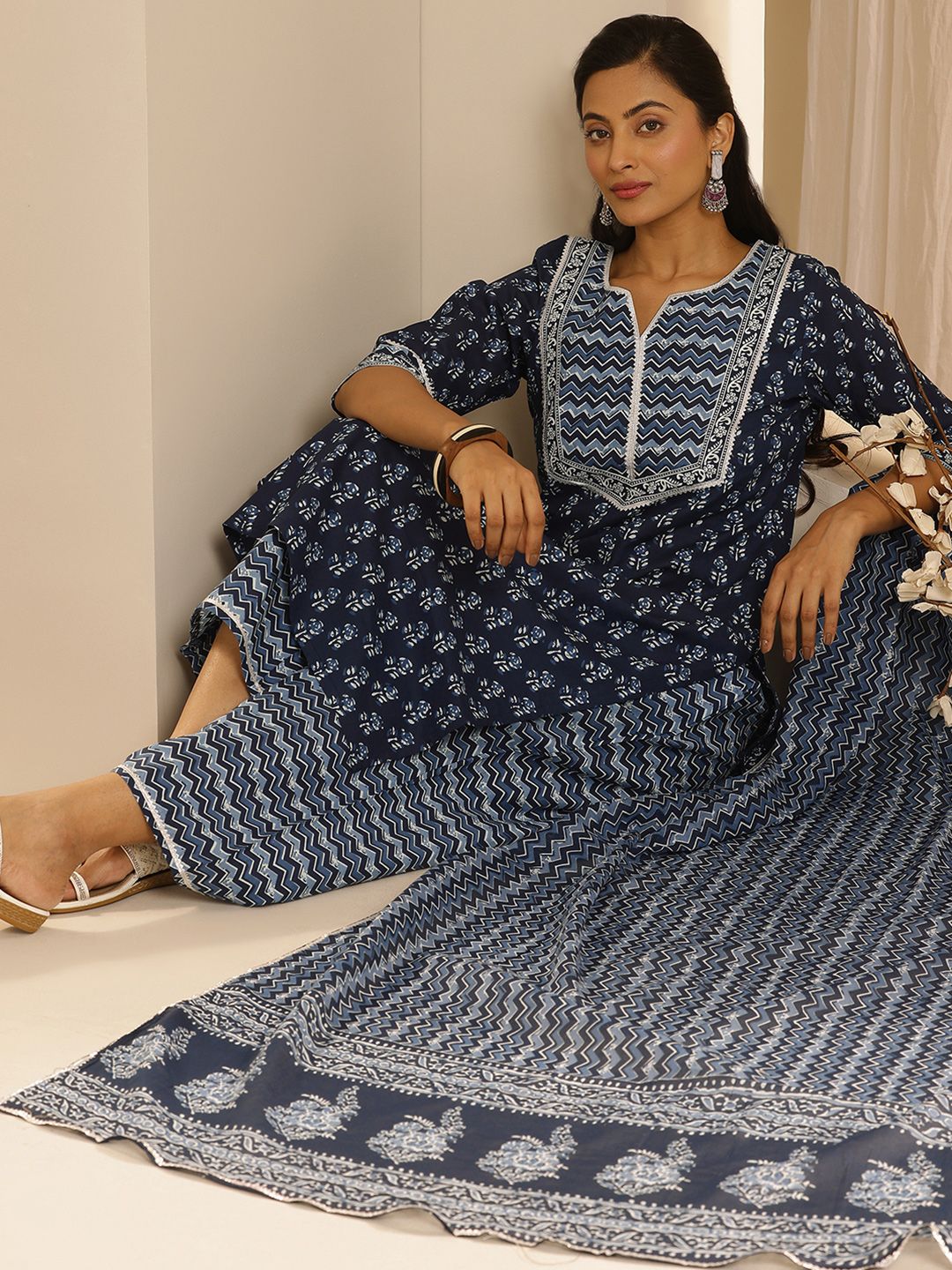 Libas Floral Printed Gotta Patti Pure Cotton Kurta with Palazzos & Dupatta
