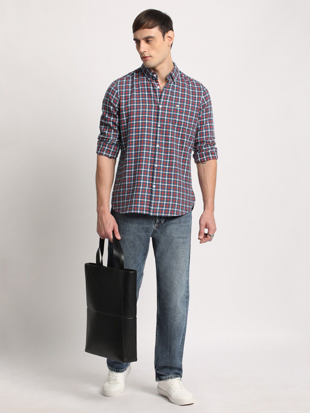 THE BEAR HOUSE Men Checked Slim Fit Button-Down Collar Casual Shirt
