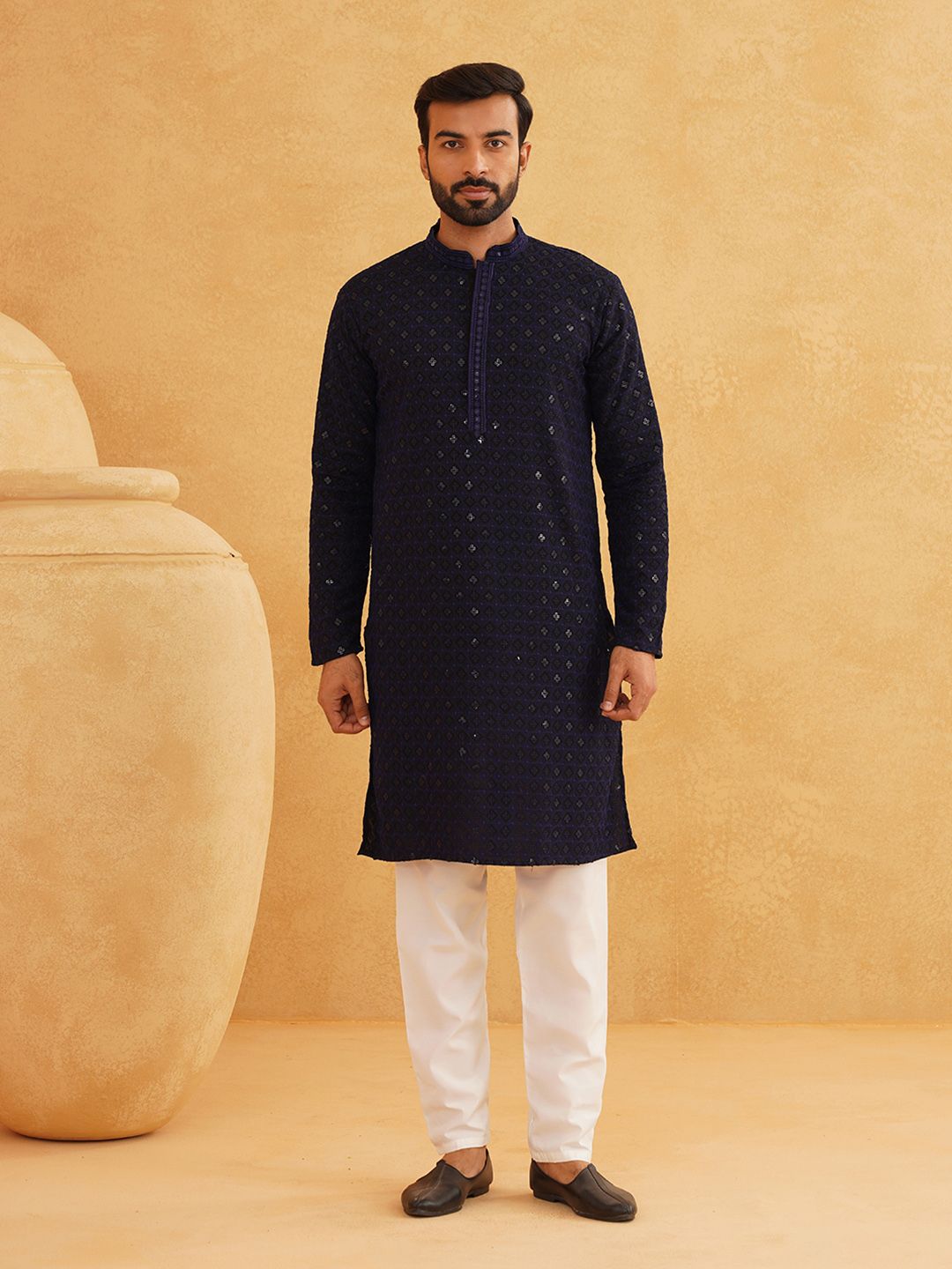SOJANYA Kurta Kapas Tulen Bersulam Labuci Mandarin Dengan Churidar